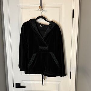 Le Coq Sportif Women's Black Vellur Hooded Jacket